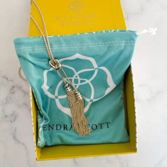 NEW Kendra Scott Presleigh Love Knot Y Necklace in Gold - Picture 5 of 6